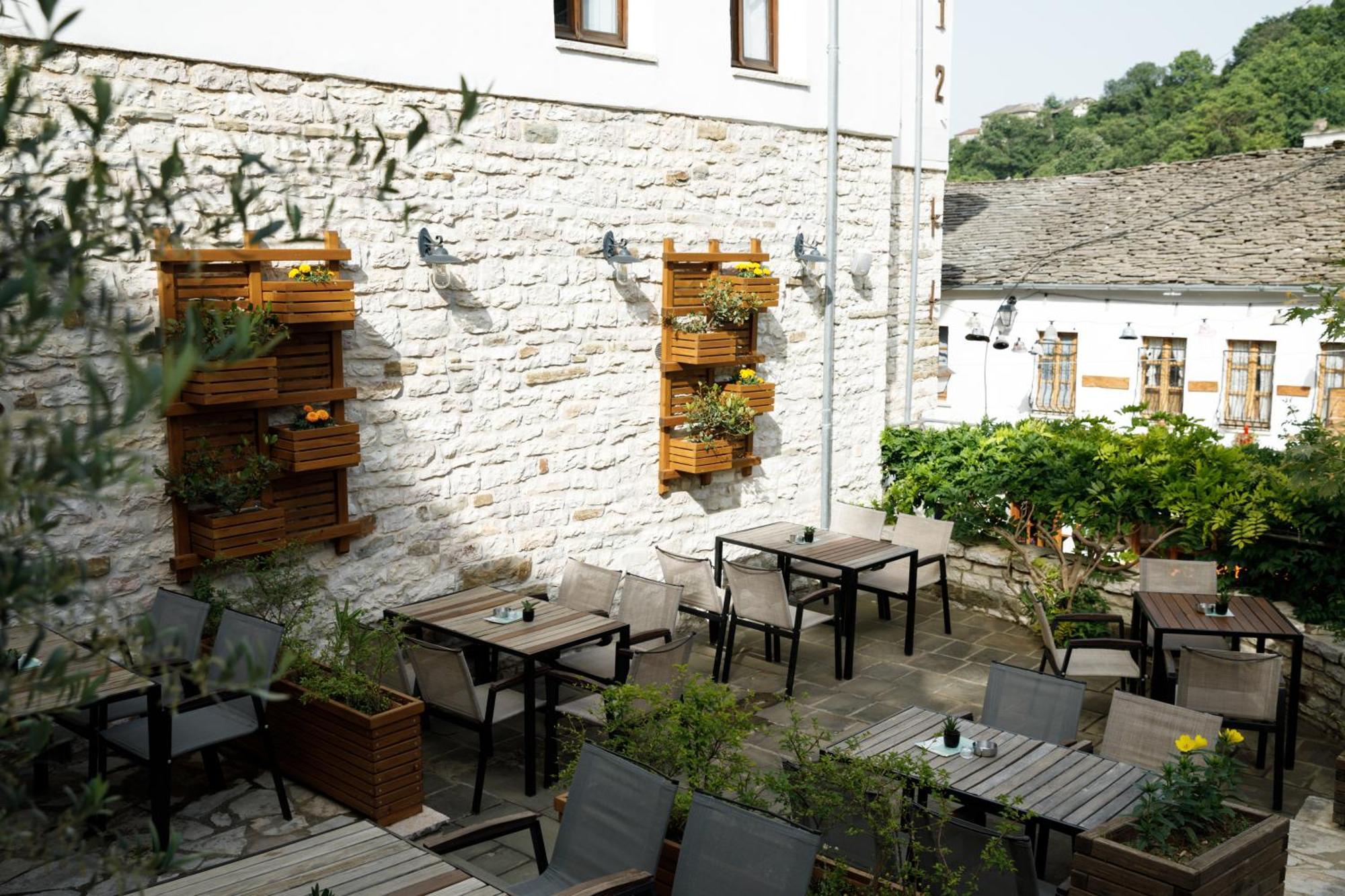 Gjirokastër Hotel Kalemi 2 מראה חיצוני תמונה