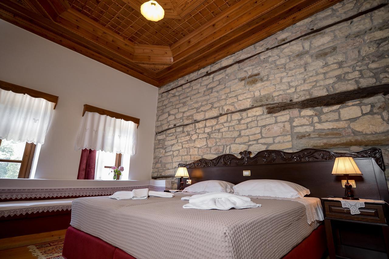 Gjirokastër Hotel Kalemi 2 מראה חיצוני תמונה