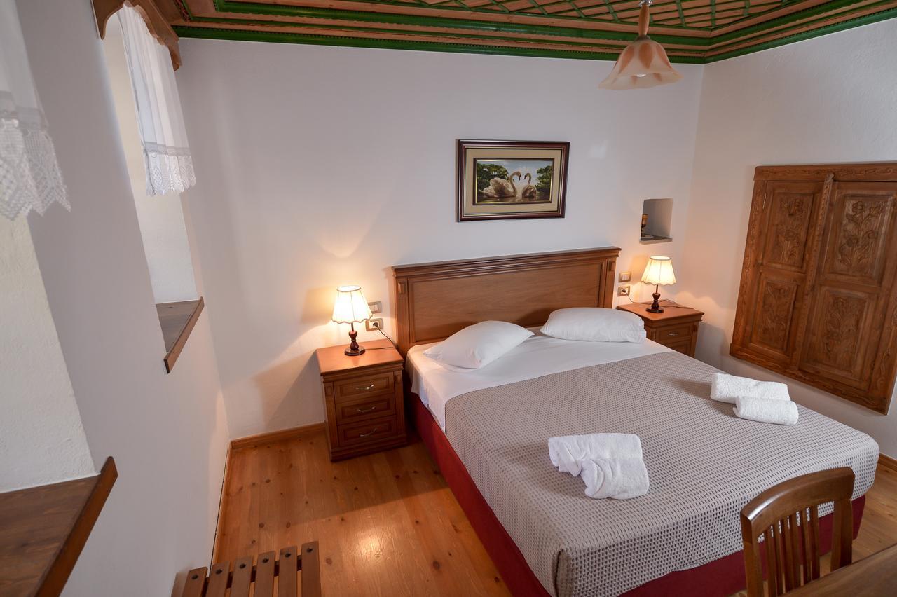 Gjirokastër Hotel Kalemi 2 מראה חיצוני תמונה